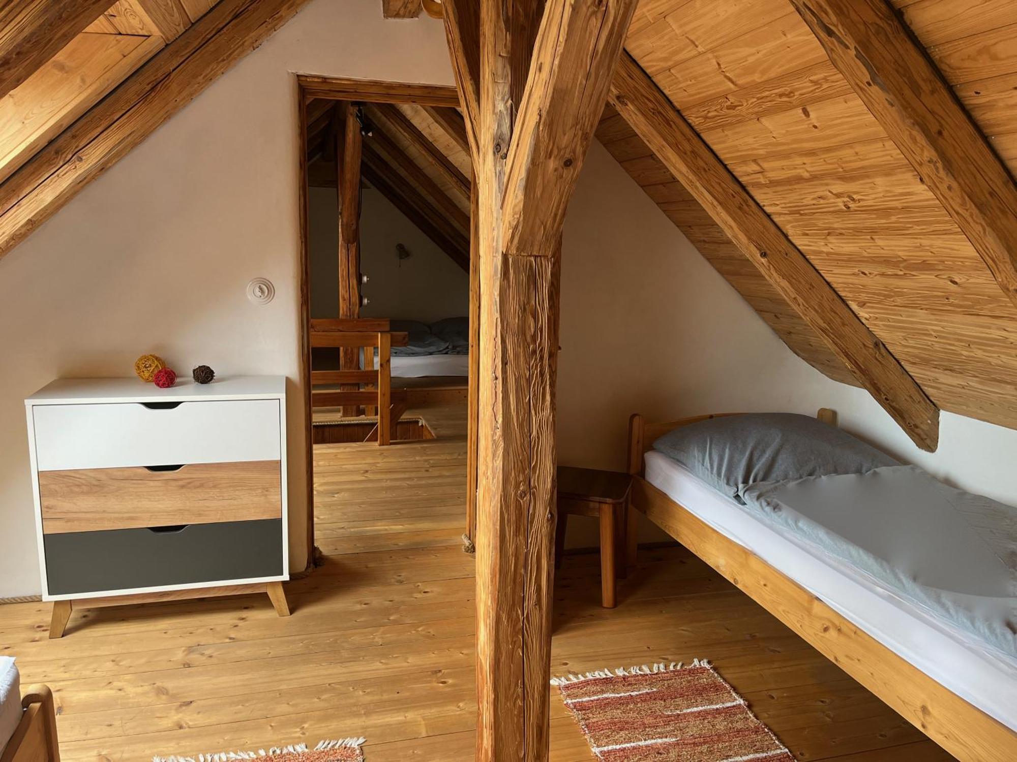 Apartmány pod Kozákem Velké Popovice Esterno foto